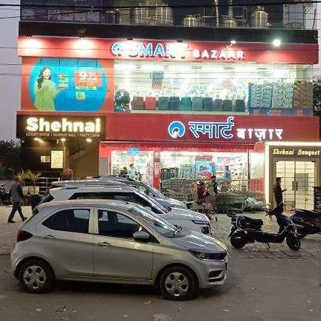 Shehnai Hotel And Banquet Hisar Exterior photo